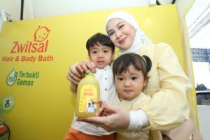 Zwitsal X Alfamart Jaga Kesehatan Kulit 3000 Bayi Indonesia