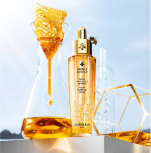 Perpaduan Kekuatan Madu Lebah Hasilkan Oil Serum Guerlain untuk Kulit Kencang, Kenyal, dan Bercahaya
