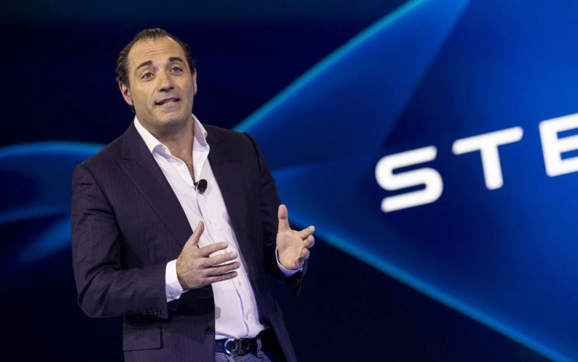 Sang CEO Stellantis Antonio Filosa Umumkan Struktur Organisasi Baru dari Berbagai Belahan Dunia