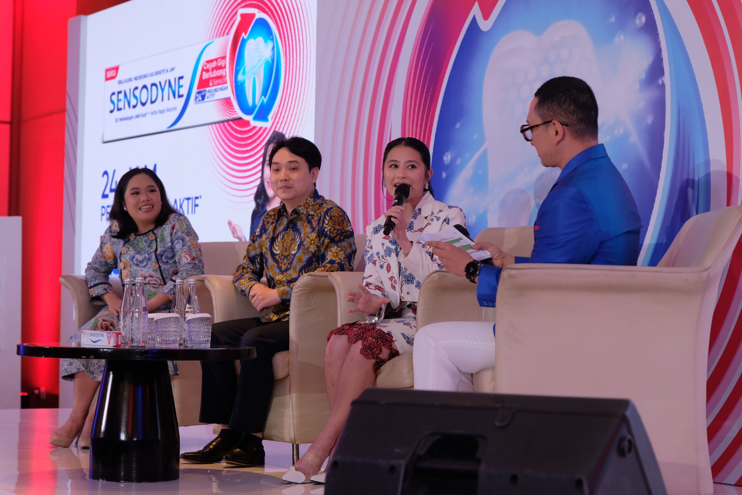 Perlindungan Ganda, Sensodyne Gigi Berlubang & Sensitif Diluncurkan, Sekaligus Prilly Latuconsina sebagai Brand Ambassador