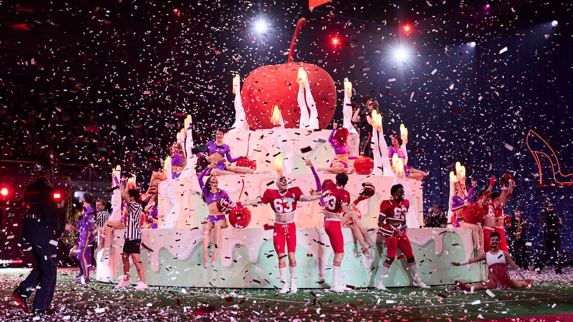 Christian Louboutin Menjejak Lapangan Sepak Bola Persembahkan Women’s Spring/Summer 2026